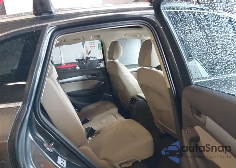 2016 Audi Q5 2.0T Premium из США, поврежденный, VIN WA1C2AFP5GA136706